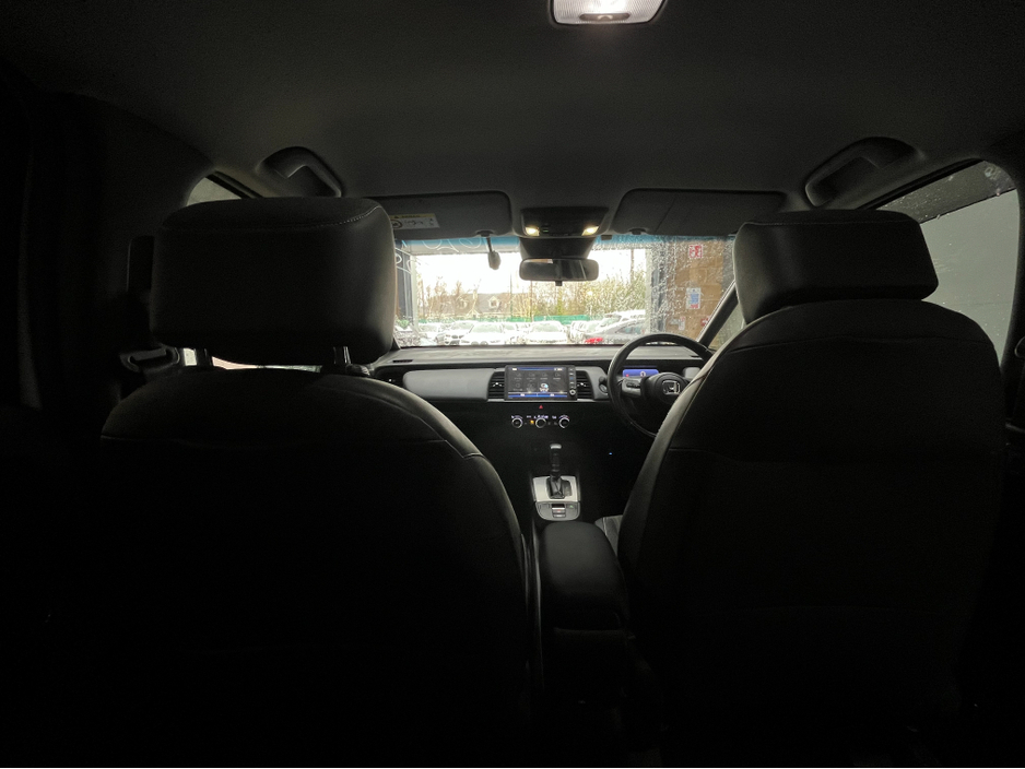 2020 Honda Fit - image 14