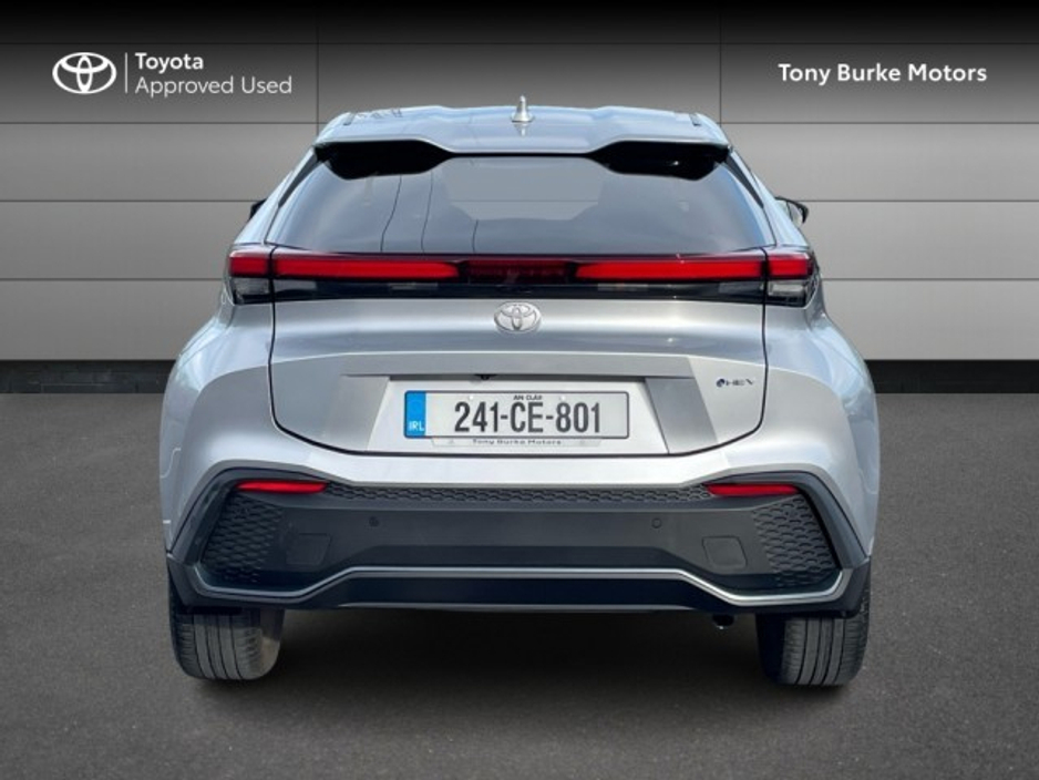 2024 Toyota C-HR - image 5