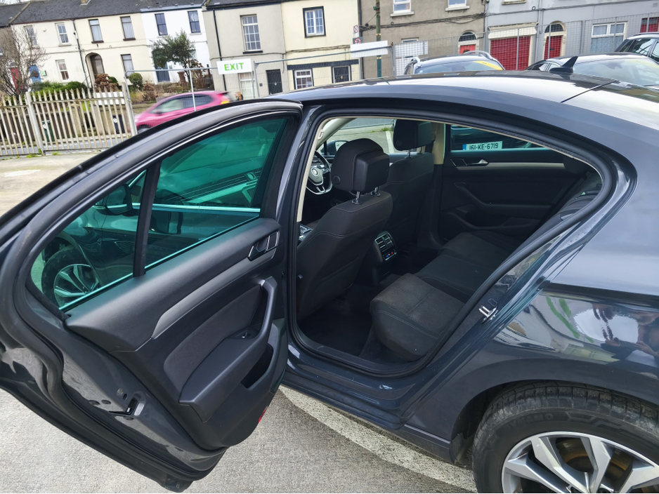 2017 Volkswagen Passat 2.0 TDI SE BUSINESS BLUEMOTION 150PS AA Approved 1 Year Warranty €13,950