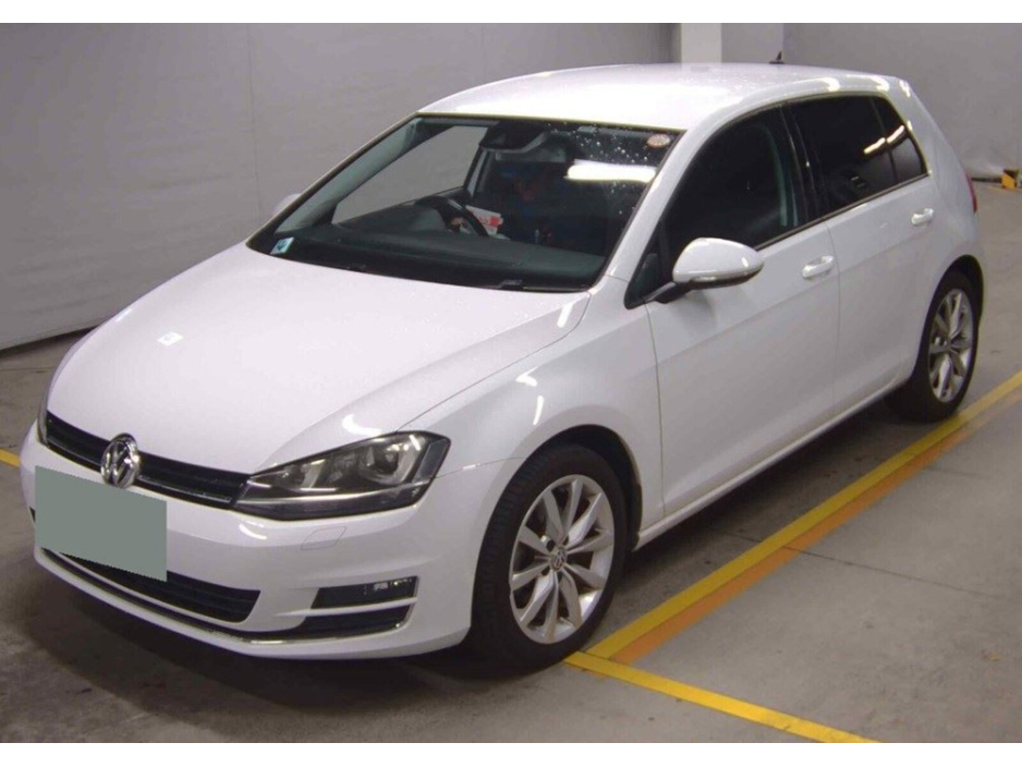 2016 Volkswagen Golf - image 2