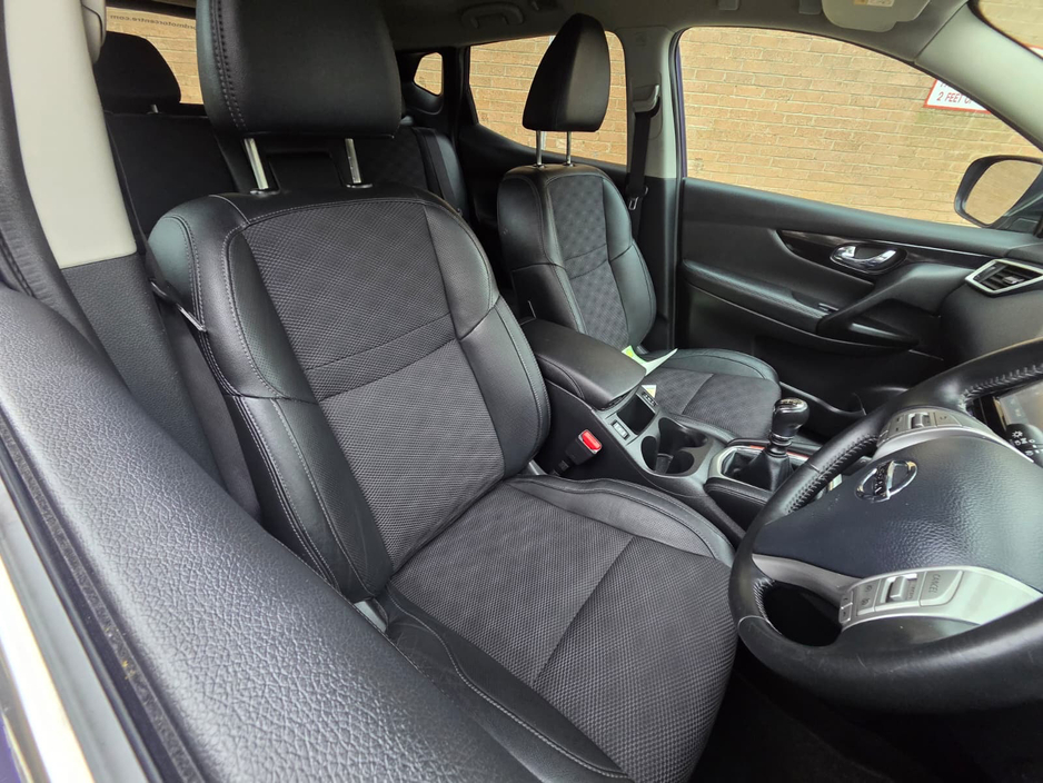 2015 Nissan Qashqai - image 14