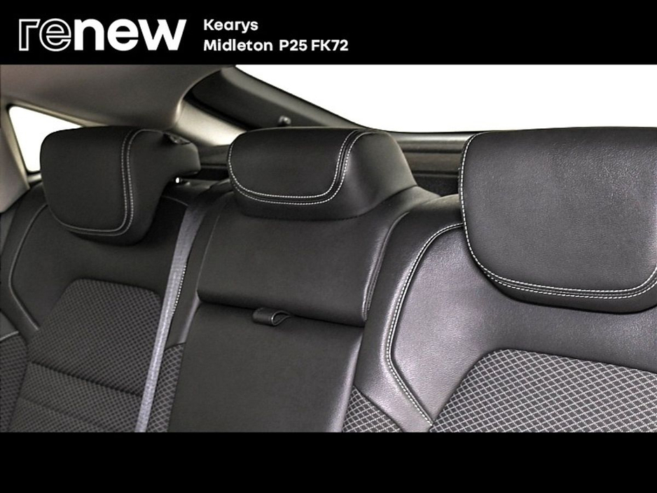 2023 Renault Arkana - image 17