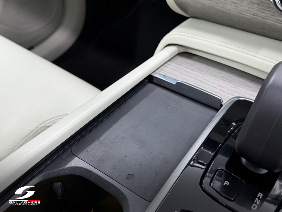 2023 Volvo XC90 - image 29