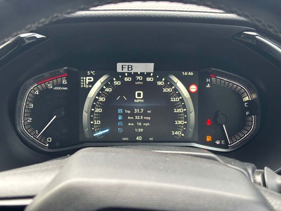 2025 Isuzu D-MAX V-CROSS AUTO DCB €49,789