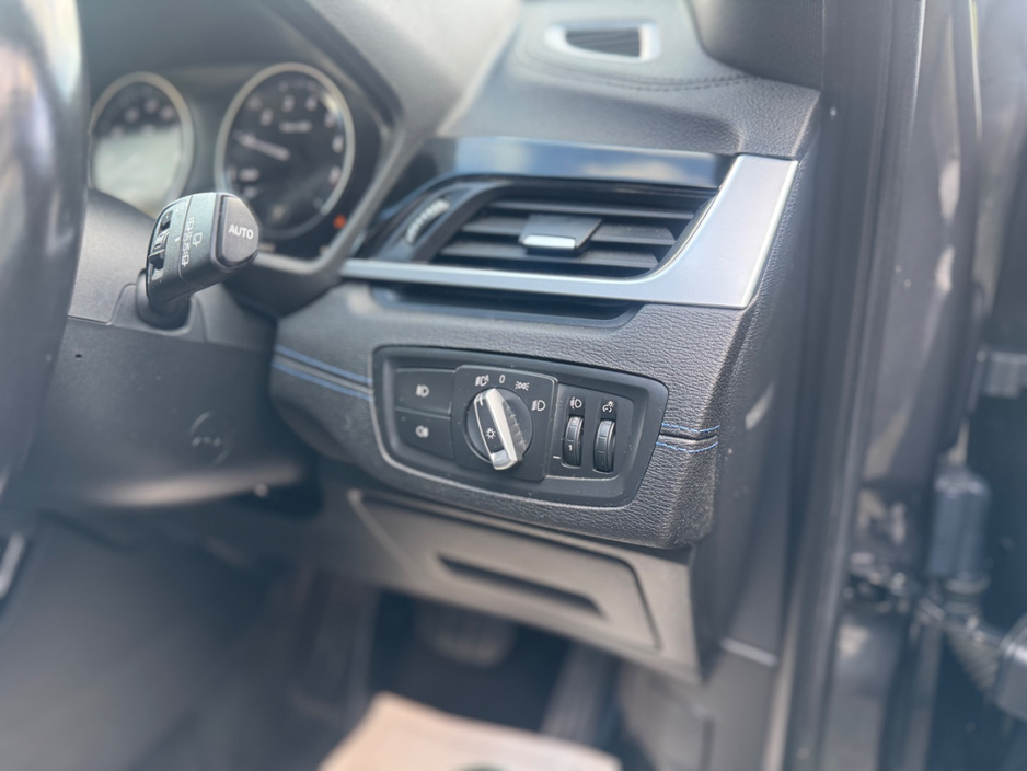 2021 BMW X1 - image 14