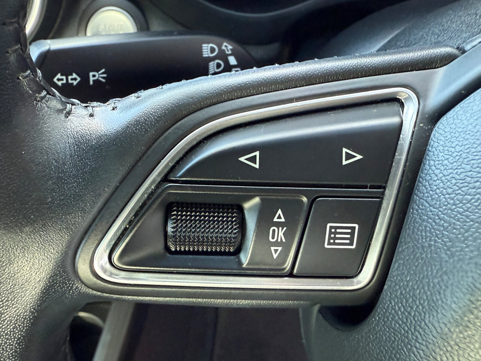 2016 Audi A1 - image 15