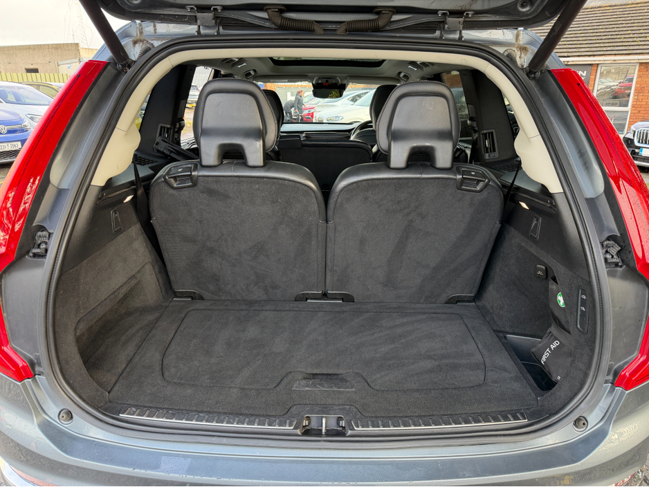 2018 Volvo XC90 - image 26