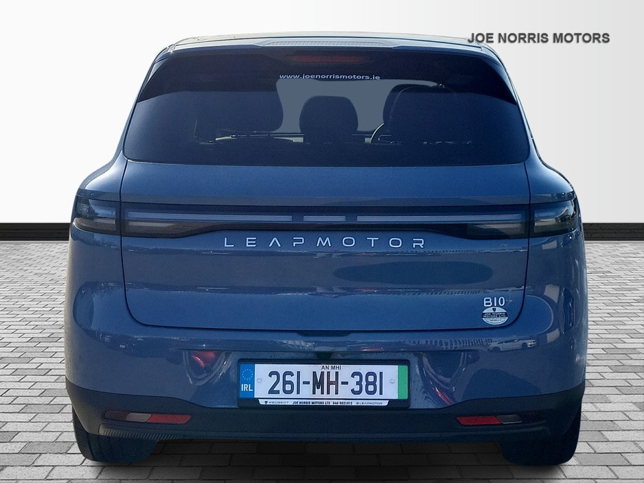 2026 Leapmotor B10 - image 11