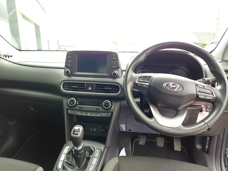 2020 Hyundai Kona - image 14