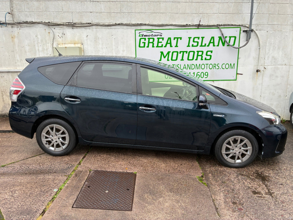 2017 Toyota Prius Alpha 1.8i Petrol Hybrid 5 Seater Automatic €17,950