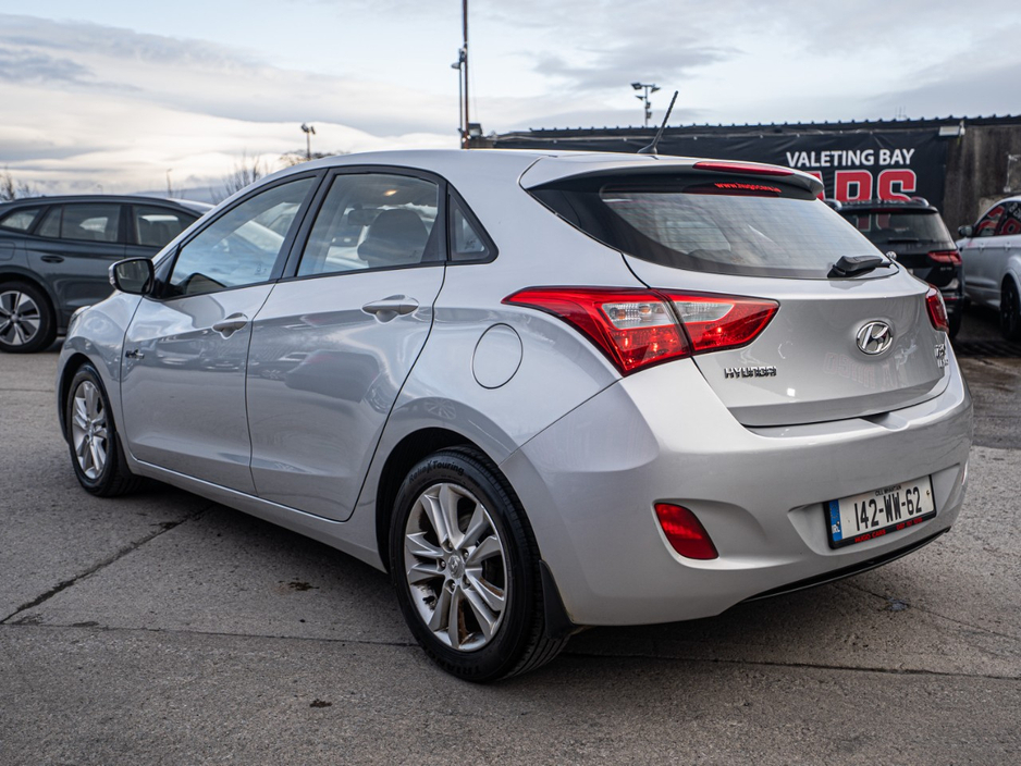 2014 Hyundai i30 - image 15