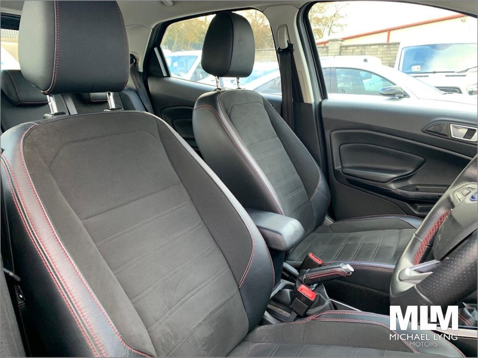 2020 Ford Ecosport - image 13