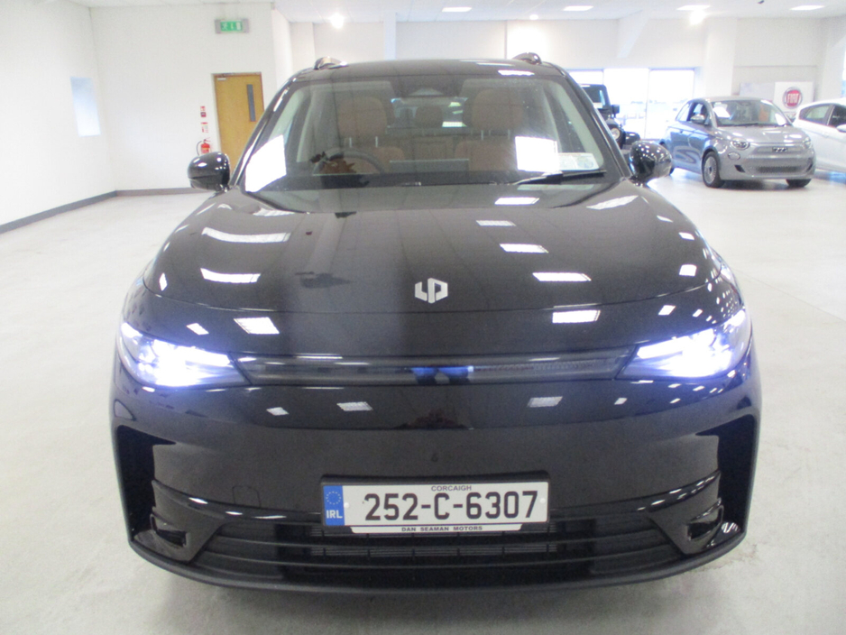 2025 Leapmotor C10 EREV 28.4kWh Design €45,950