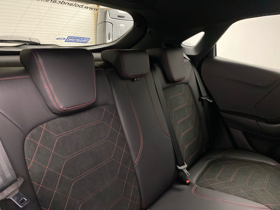 2026 Ford Puma - image 10