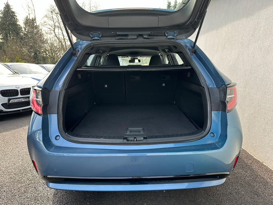 2021 Toyota Corolla - image 28