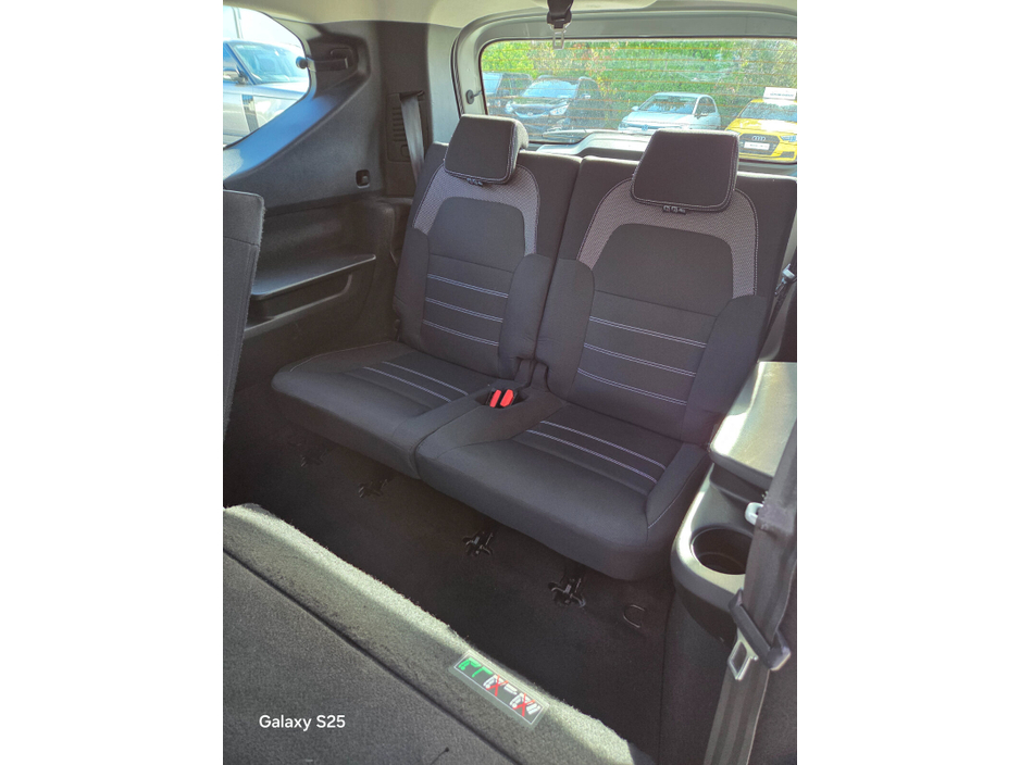2022 Dacia Jogger - image 23