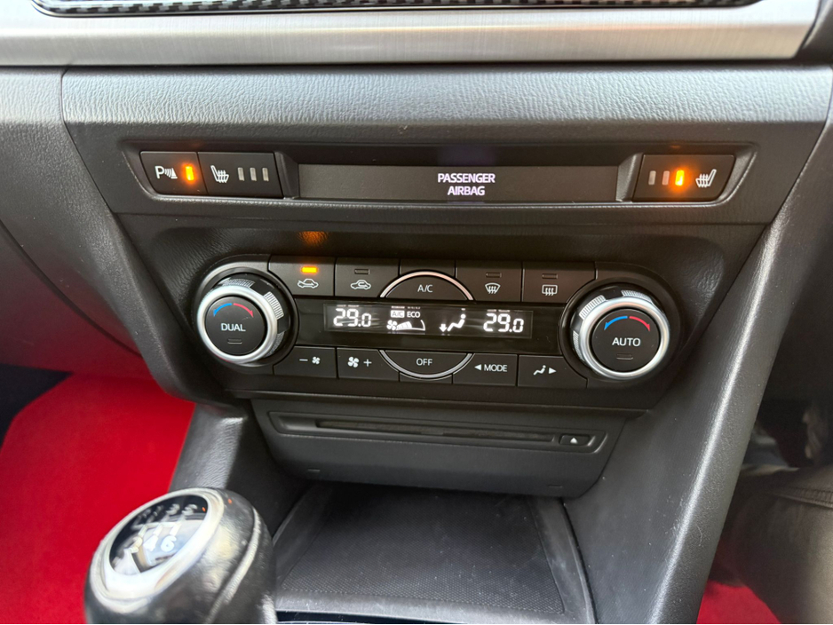 2016 Mazda Mazda3 2.2 D 150PS PLATINUM BL I 4 4DR €8,999