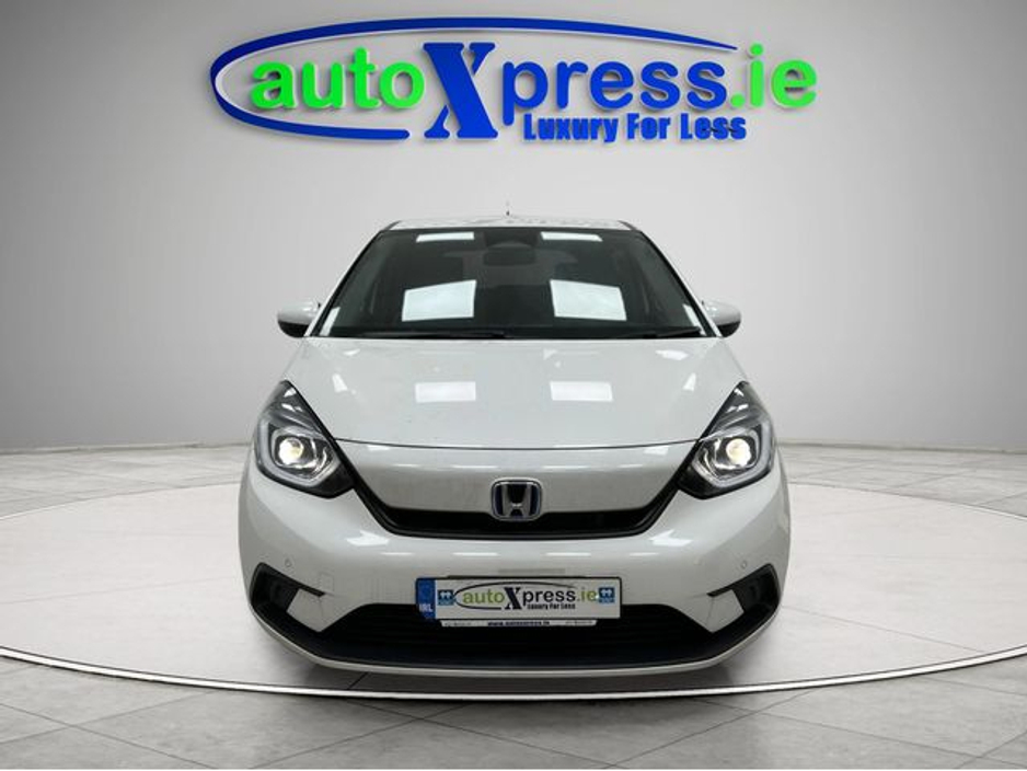 2022 Honda Fit 1.5 e:HEV BASIC Automatic, Reversing camera €17,895