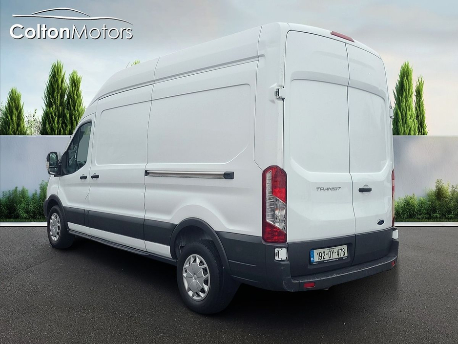 2019 Ford Transit - image 4