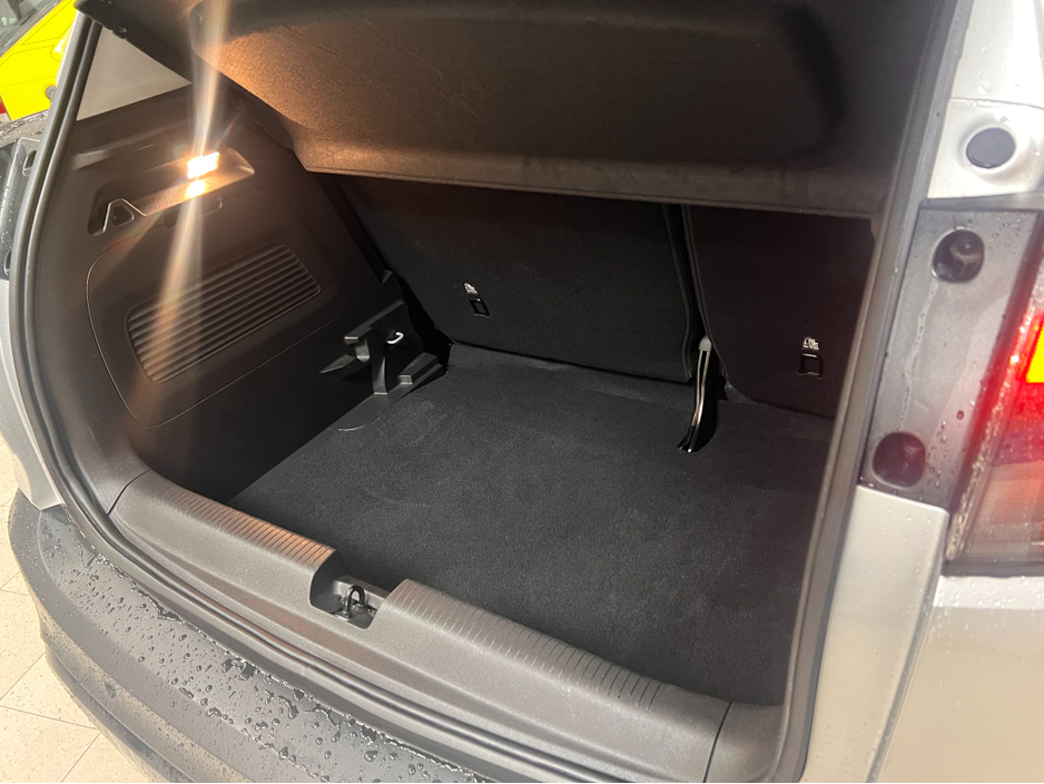 2024 Opel Crossland X *Only 12000 Kms* As New Petrol Manual High Spec 2024 Opel Crossland Rear View Camera Apple Car Play www.bolands.ie Est.1955 €21,950