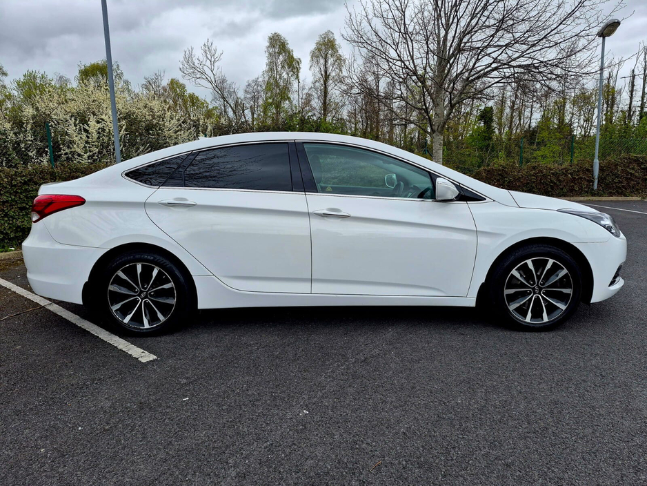 2018 Hyundai i40 - image 8