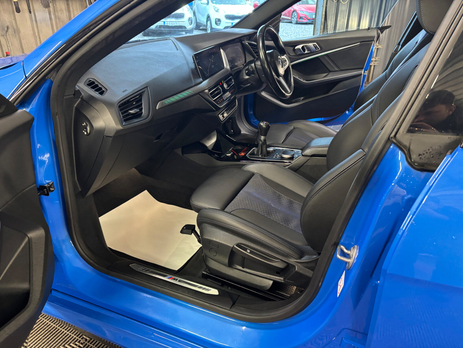 2022 BMW 2 Series 218d Sport €28,950