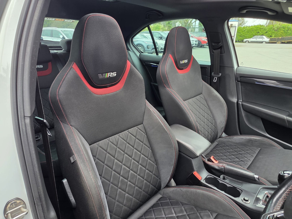 2017 Skoda Octavia - image 8