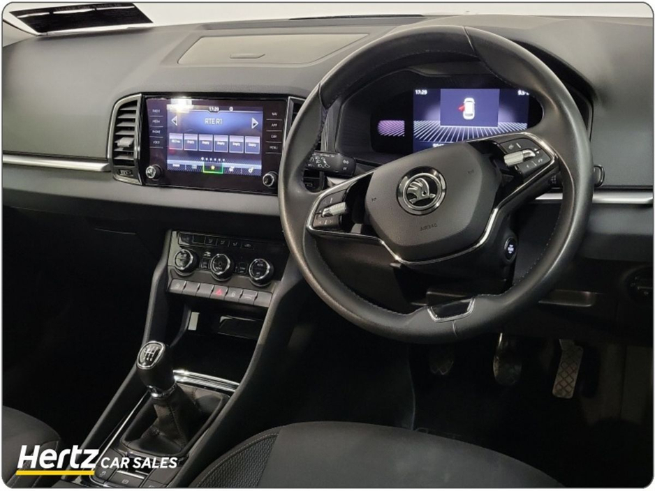 2024 Skoda Karoq - image 12