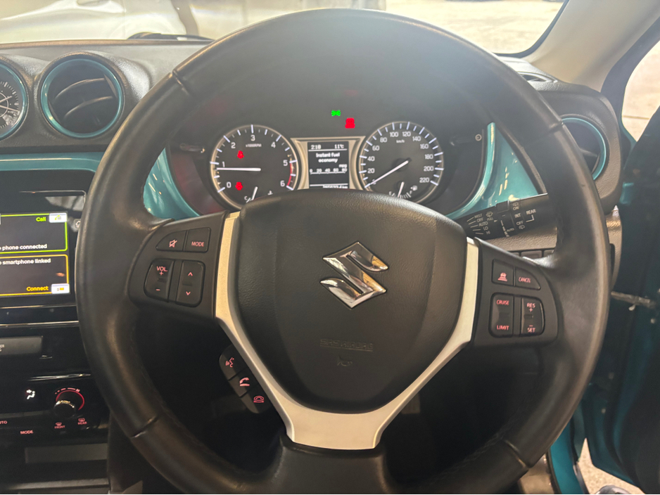 2019 Suzuki Vitara - image 14