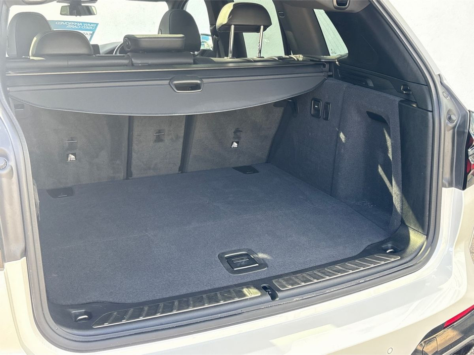 2023 BMW iX3 - image 13