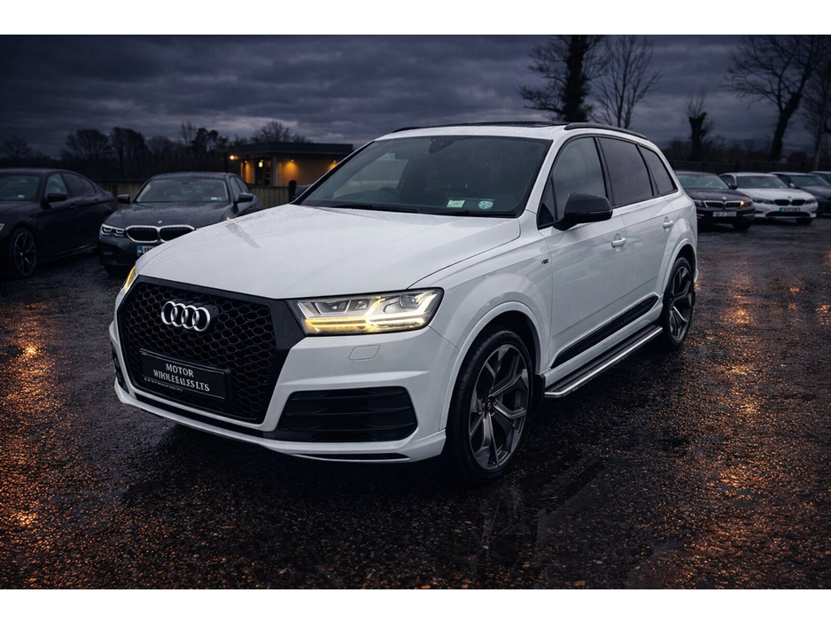 2017 Audi Q7 - image 3