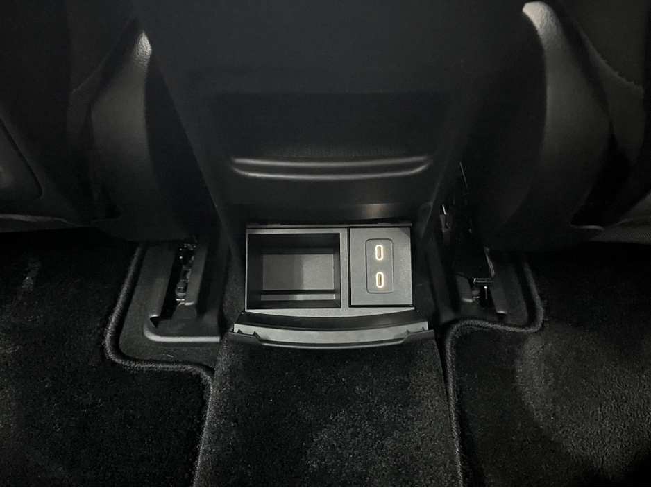 2025 Mercedes-Benz EQB - image 13