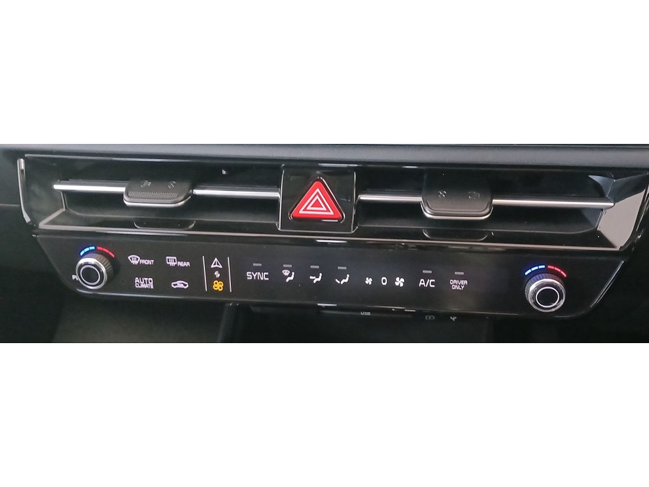 2026 Kia Niro - image 11