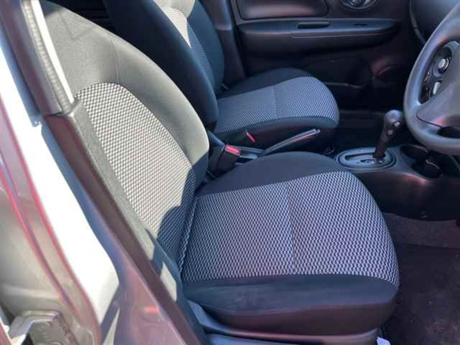 2018 Nissan Micra - image 8