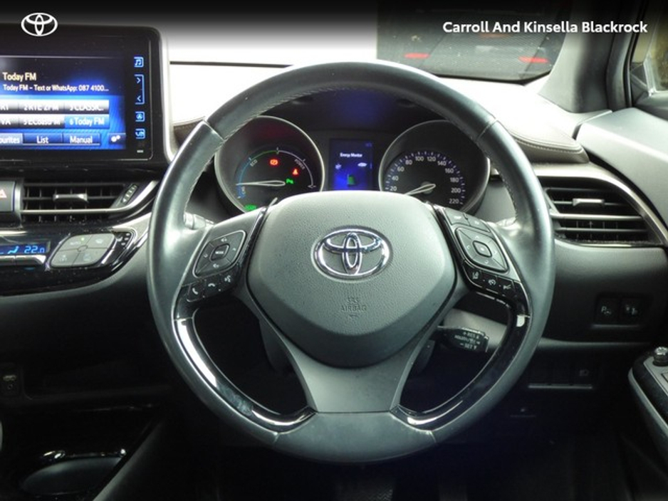 2018 Toyota C-HR - image 8