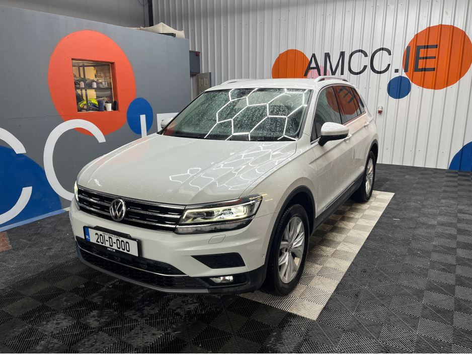 2020 Volkswagen Tiguan - image 5