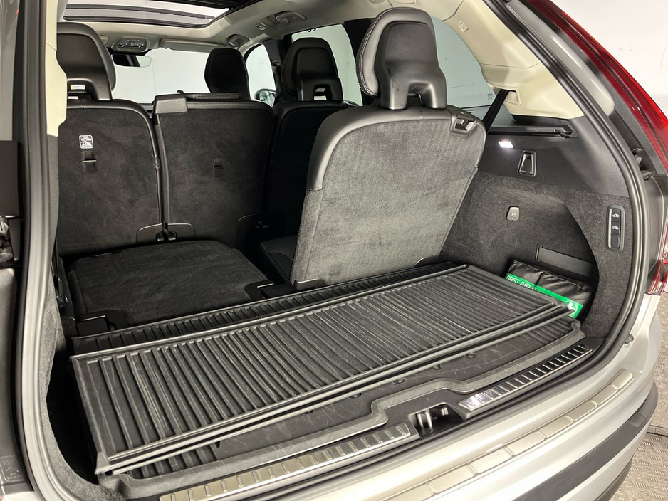 2023 Volvo XC90 T8 Ultimate Recharge AWD 455BHP - MASSIVE SPEC - Revereing Camera - Panoramic Sunroof - Air Suspension - Electric Heated Seats - Climate Control - Sat Nav - Keyless Start - Apple CarPlay/Android Auto €67,950