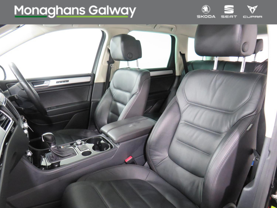 2018 Volkswagen Touareg 5 SEAT COMM 3.0 TDI 262BHP V6 AUTO €28,950