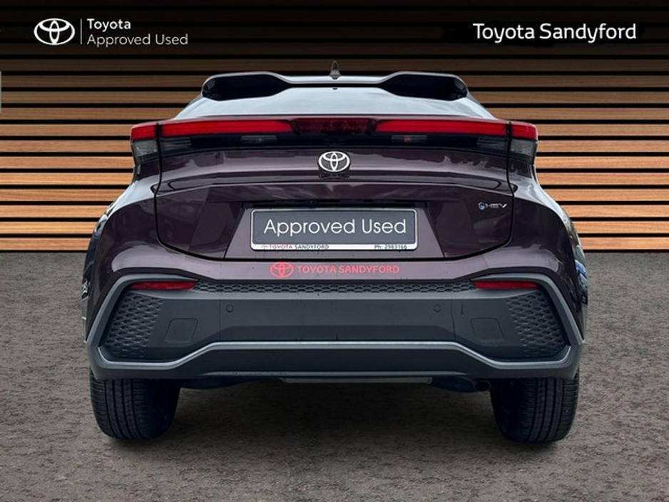 2024 Toyota C-HR NEW MODEL HYBRID SPORT // HEATED SEATS // APPLE CARPLAY/ANDROID AUTO // FULL WARRANTY €36,945