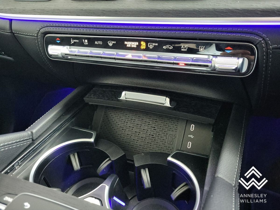 2025 Mercedes-Benz GLE Class - image 24