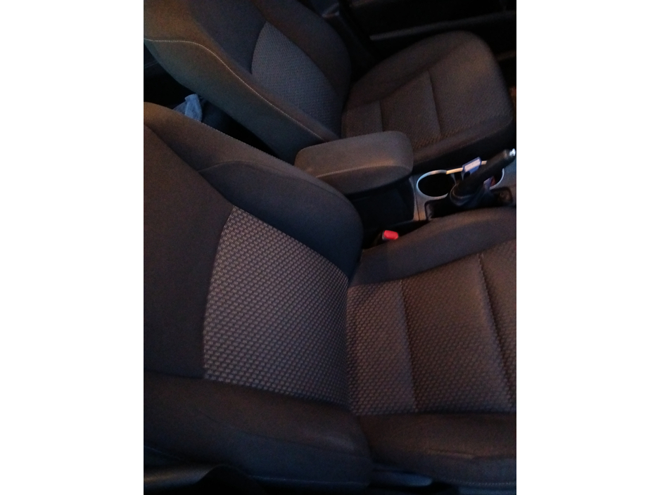 2015 Toyota Corolla 1.33 LUNA 4DR €9,750