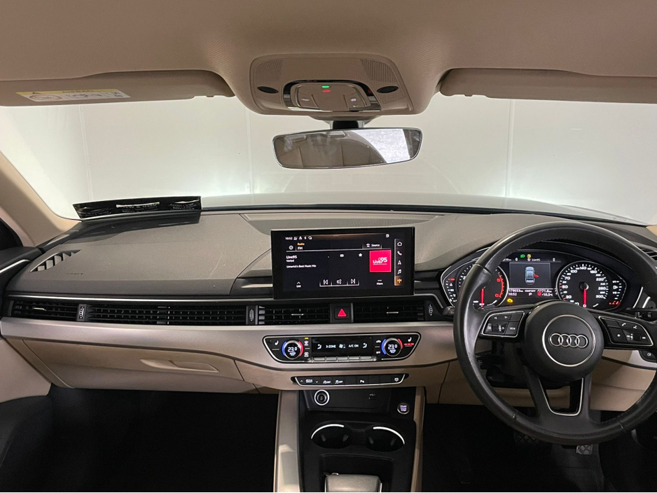 2020 Audi A4 - image 2