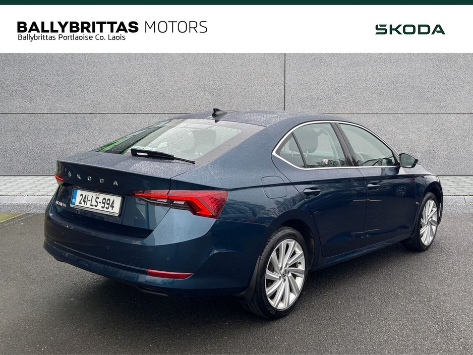 2024 Skoda Octavia - image 5
