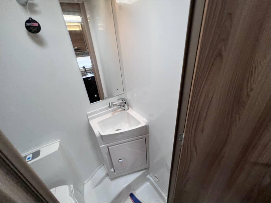 2021 Fiat Ducato 2021 (212) SWIFT EDGE 494 4 BERTH MOTORHOME €77,800