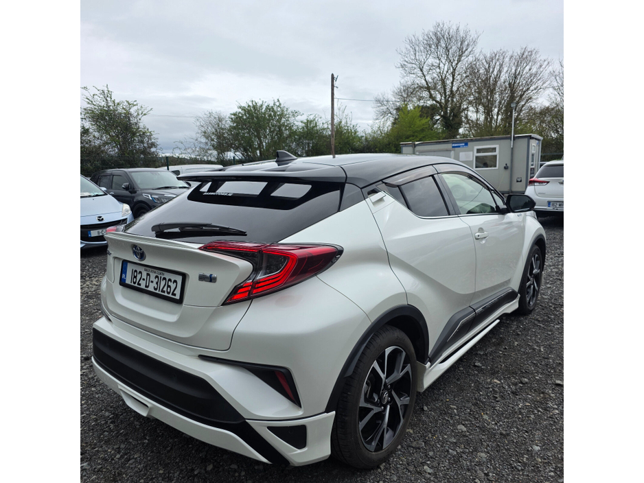 2018 Toyota C-HR - image 8
