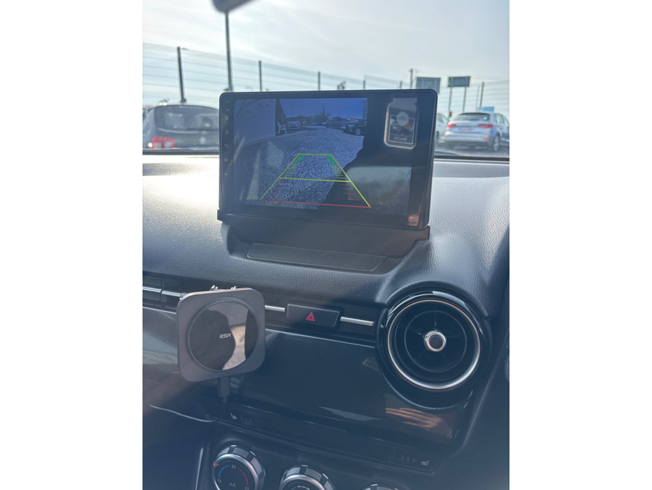 2016 Mazda Demio - image 9