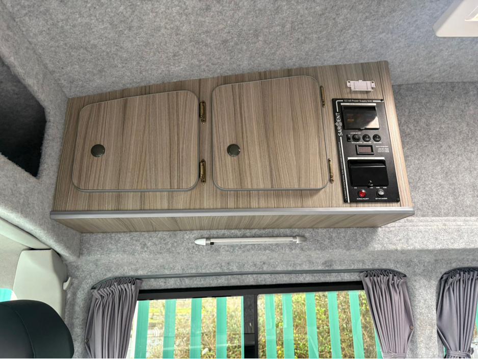 2014 Volkswagen Transporter T32 ST-LN TDI 5DR €29,950