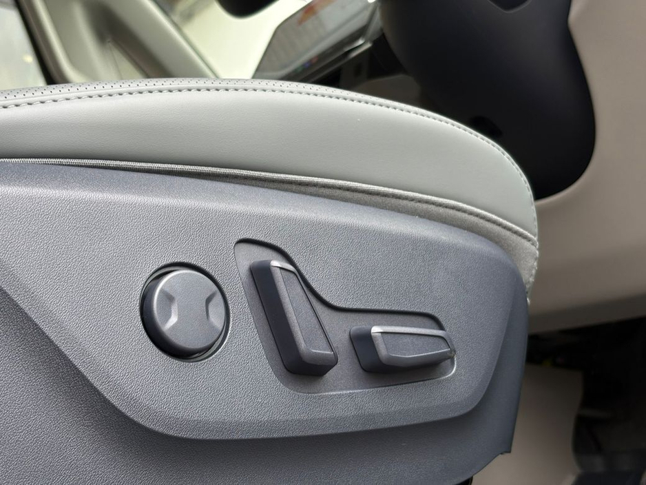 2026 Kia PV5 - image 22