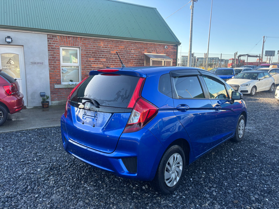 2014 Honda Fit  €8,950