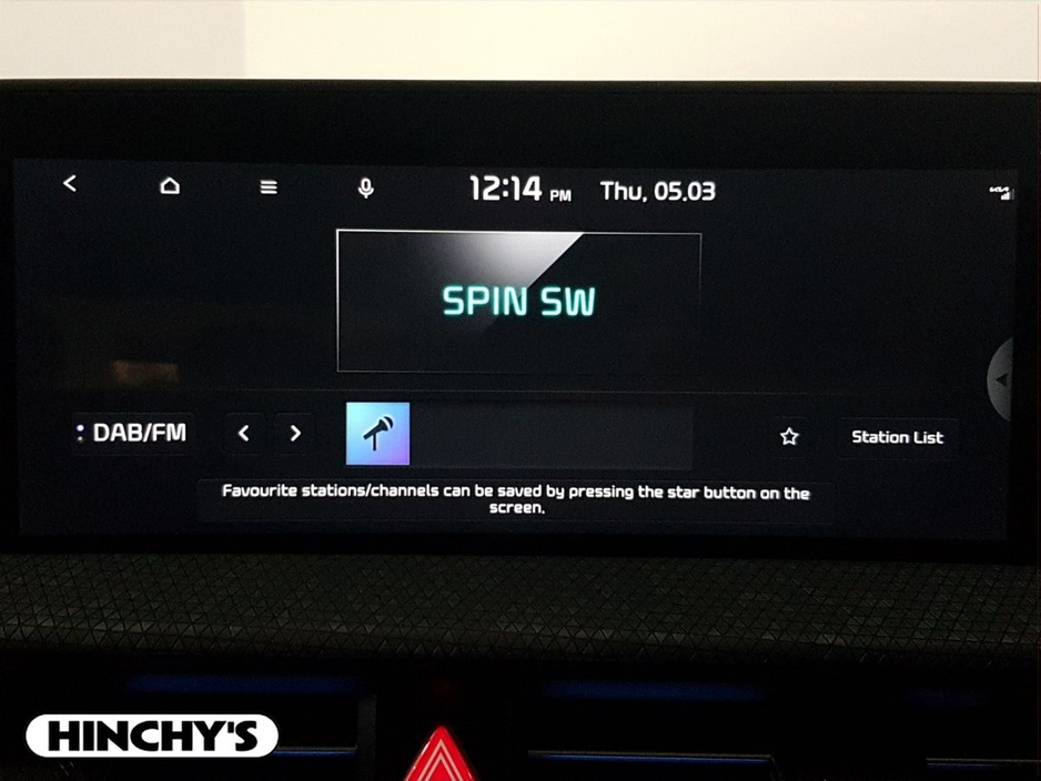 2022 Kia EV6 - image 14